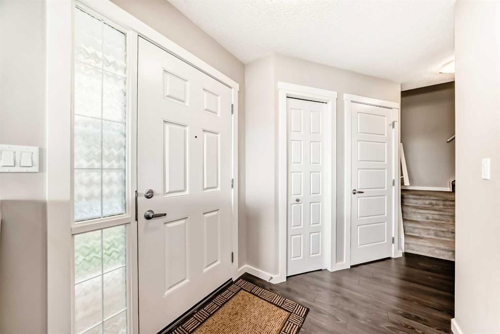 901-2400 Ravenswood View SE, Airdrie, AB, T4A 0V7 photo 4