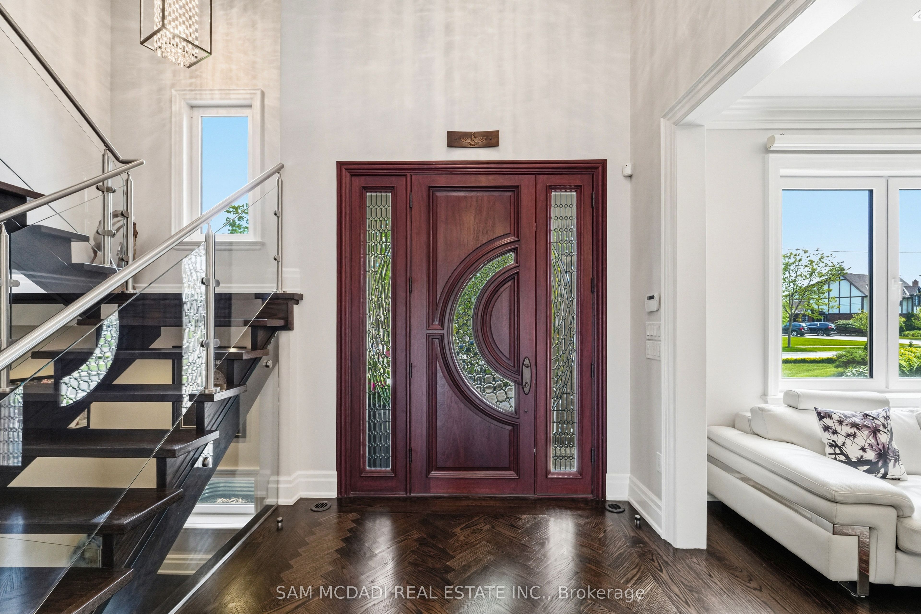 Additional image 5 of 2411 Thorn Lodge Drive, Mississauga, ON, L5K 1K8