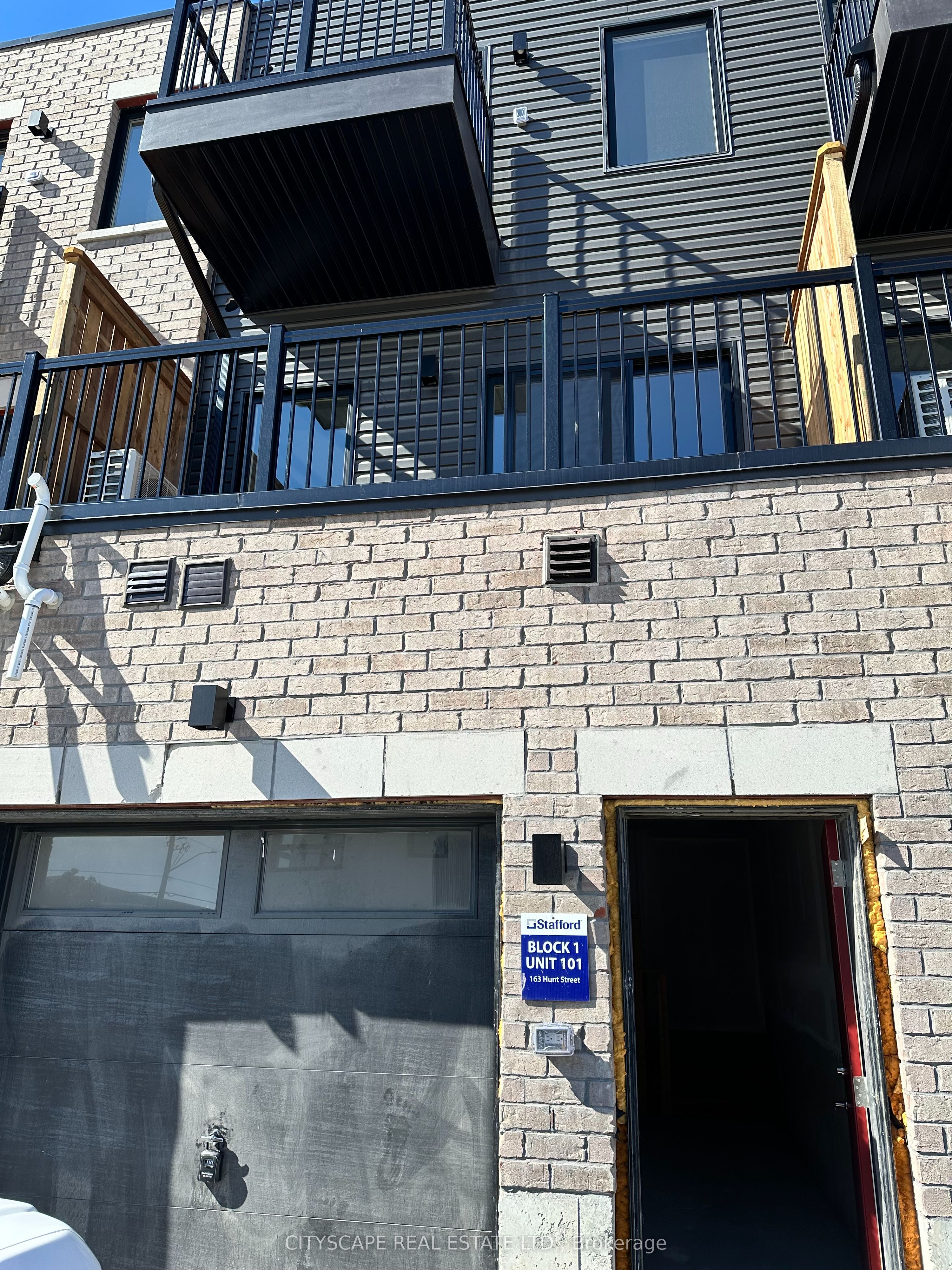 101-163 Hunt Street N, Ajax, ON, L1S 7M3