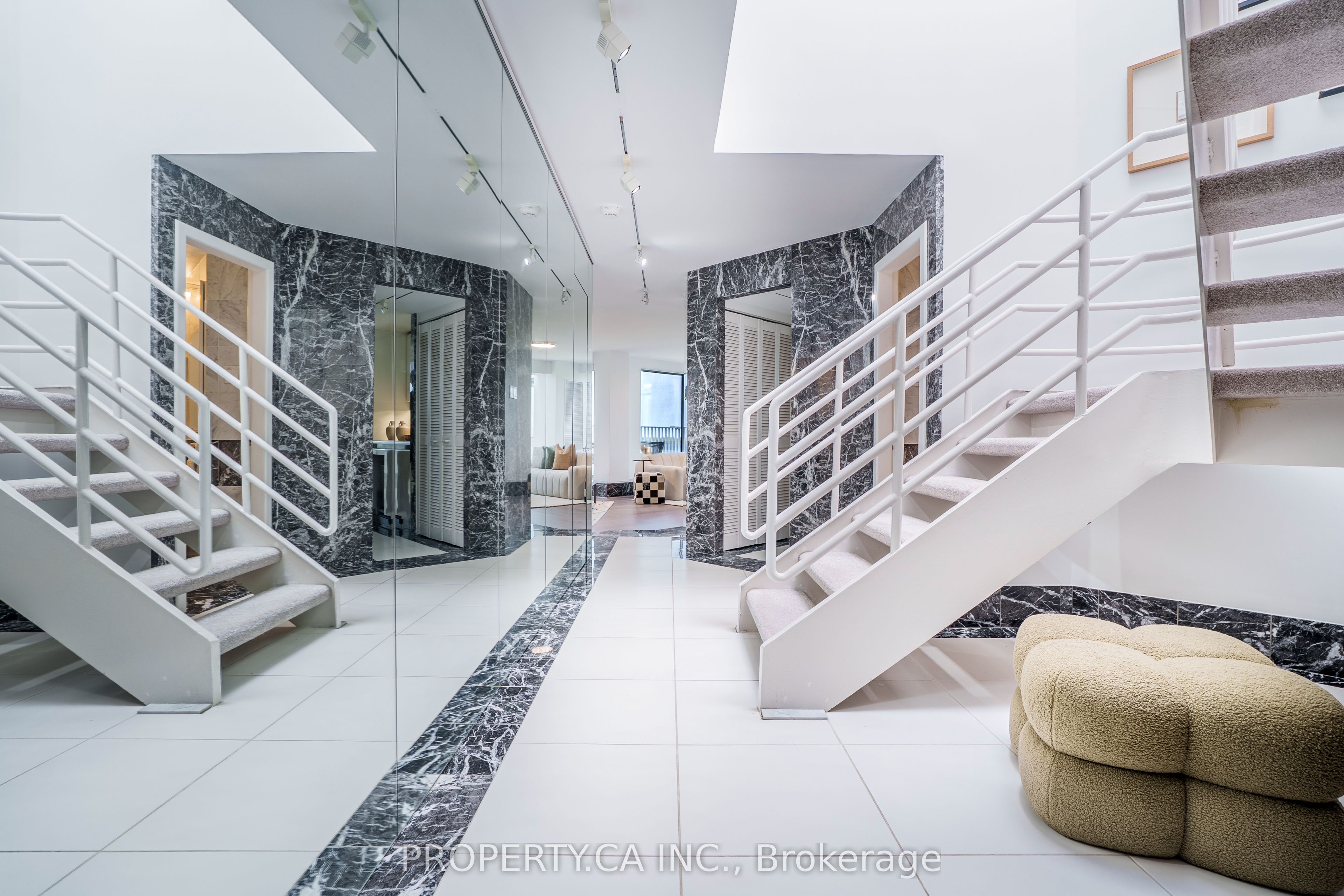 Additional image 3 of 707-401 Queens Quay W, Toronto, ON, M5V 2Y2