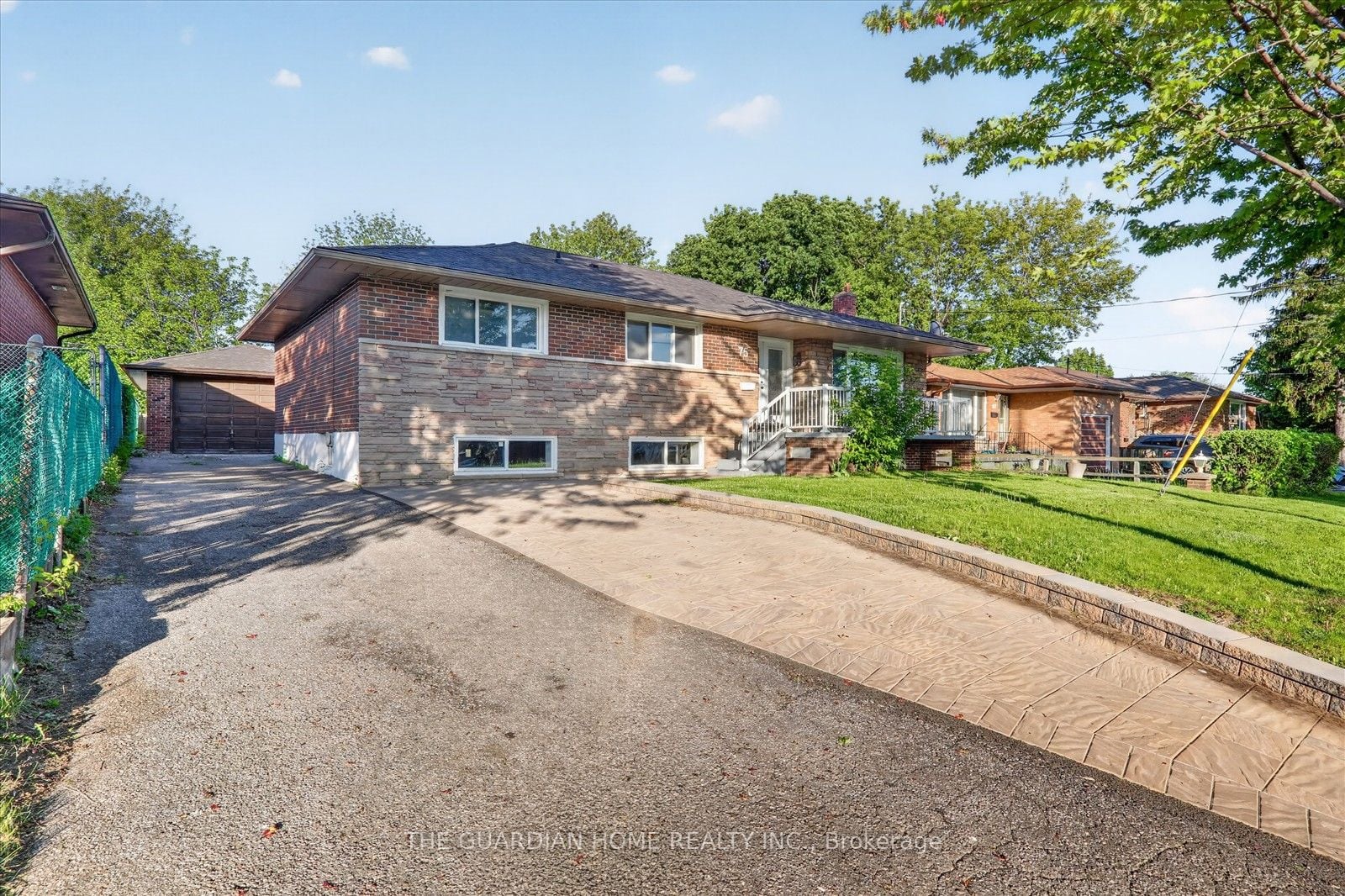 75 Durham Street, Oshawa, ON, L1J 5P6 photo 3