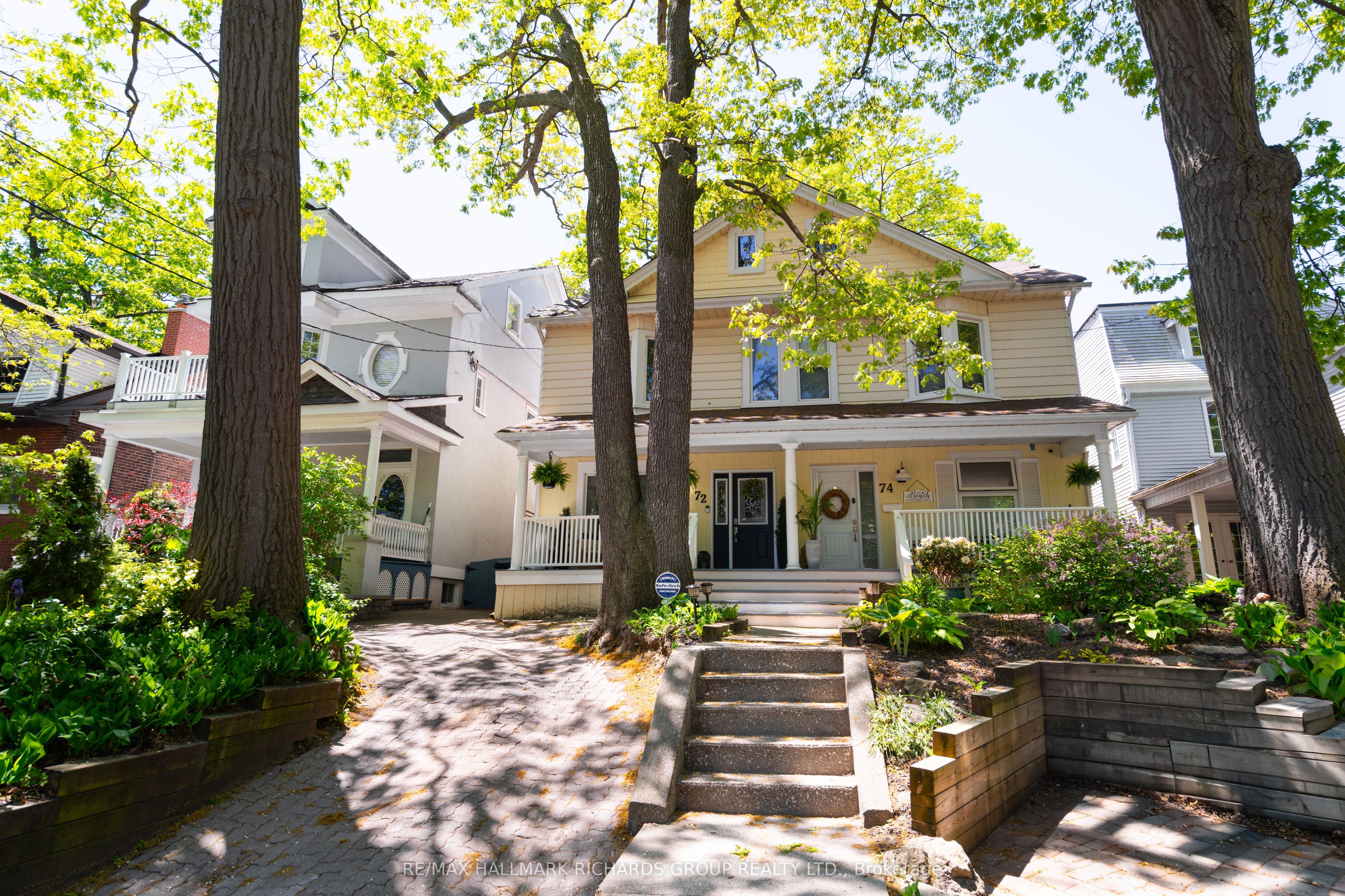 72 Waverley Road, Toronto, ON, M4L 3T1