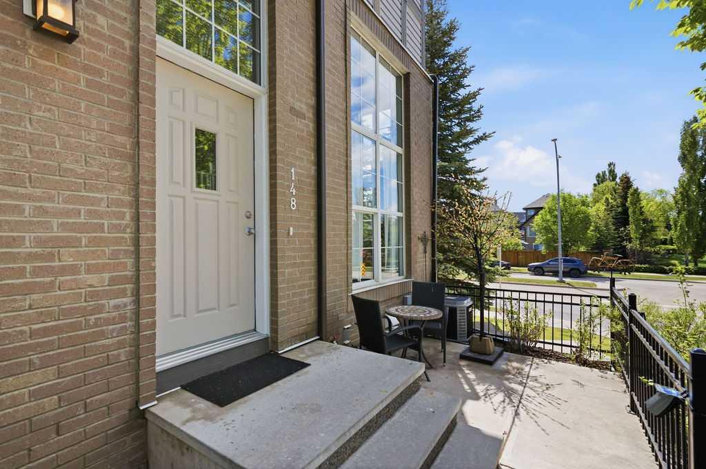 148 Cranarch Road SE, Calgary, AB, T3M0V9 photo 4