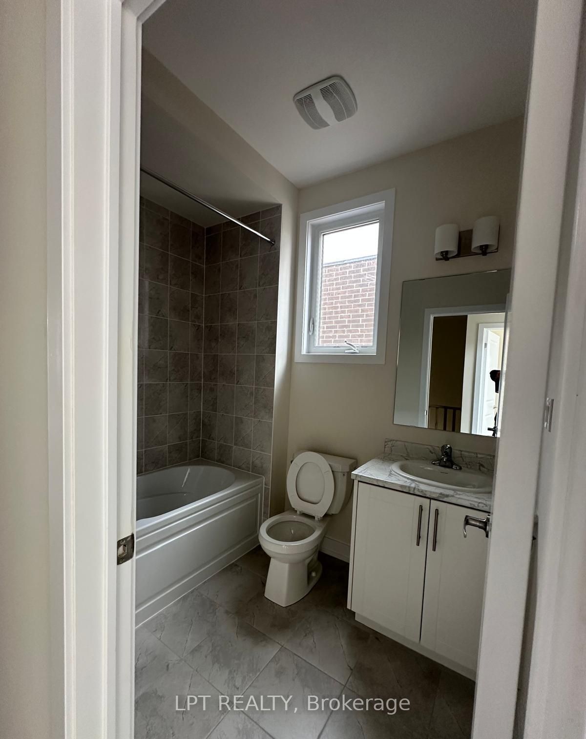 Additional image 5 of 3107 Meadowridge Drive, Oakville, ON, L6H 7Z5