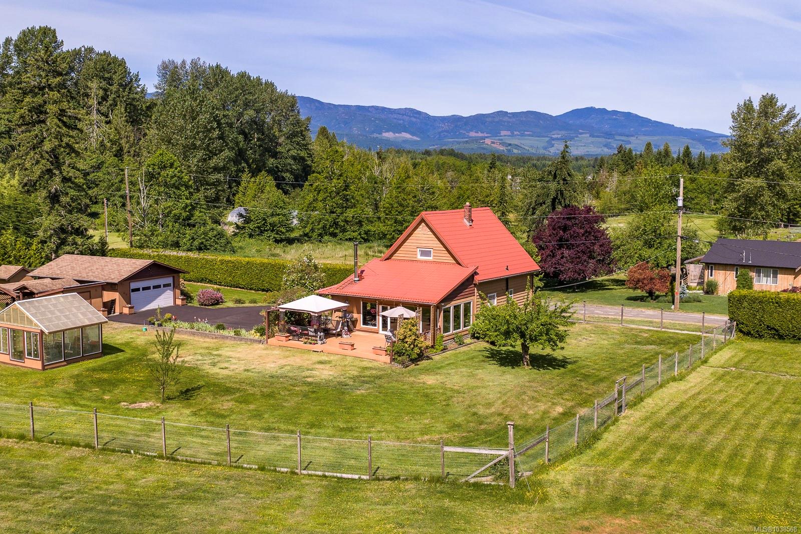 2924 Baird Road, Courtenay, BC, V9N 9N6