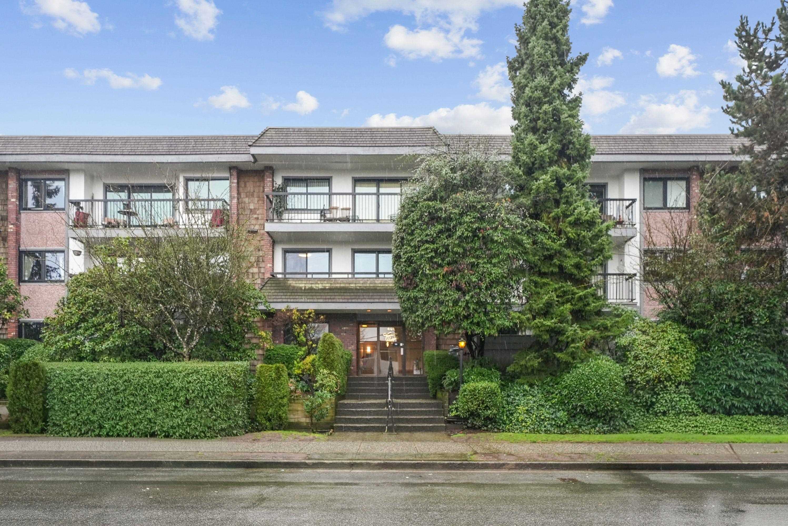 201-444 6th Avenue E, Vancouver, BC, V5T 1K6