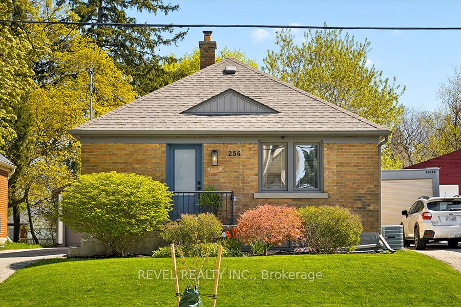 256 Bowman Street, Waterloo, ON, N2J 1W5