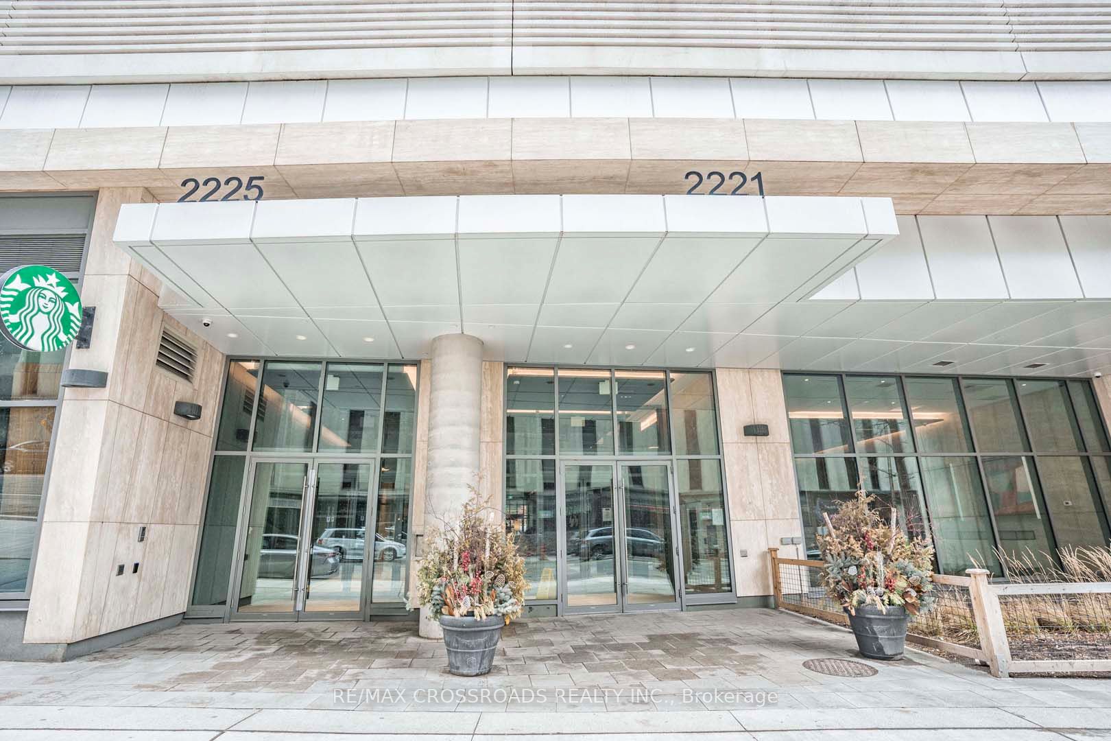 Additional image 2 of 1404-2221 Yonge Street, Toronto, ON, M4S 0B4