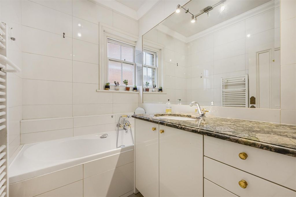 Additional image 20 of 5 bed semi-detached house for saleAlexandra Road, Reading RG1