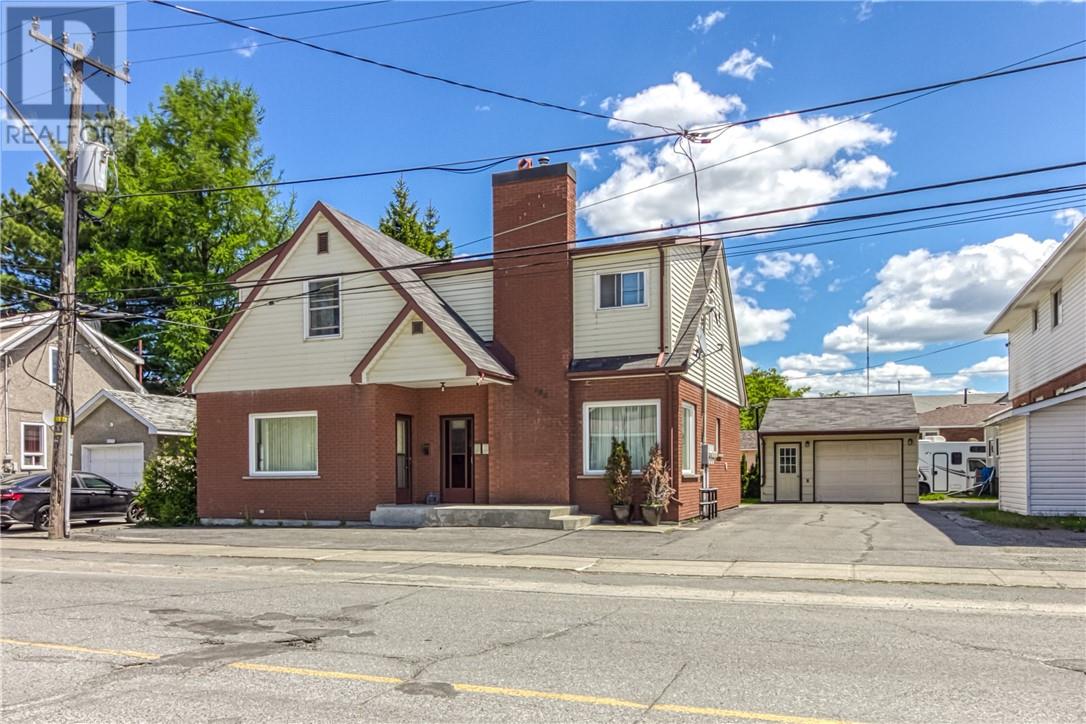 488 Clinton Avenue, Sudbury, ON, P3B2S6 photo 2