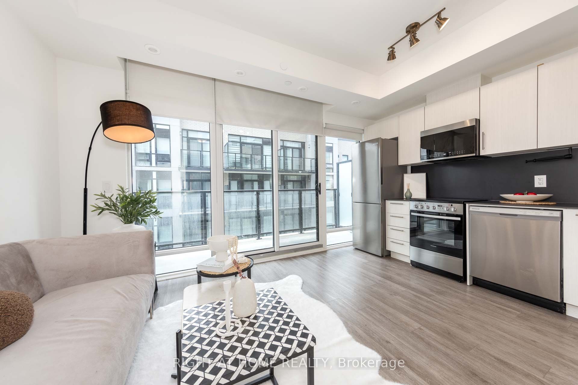 33-871 Sheppard Avenue W, Toronto, ON, M3H 0E8 photo 5