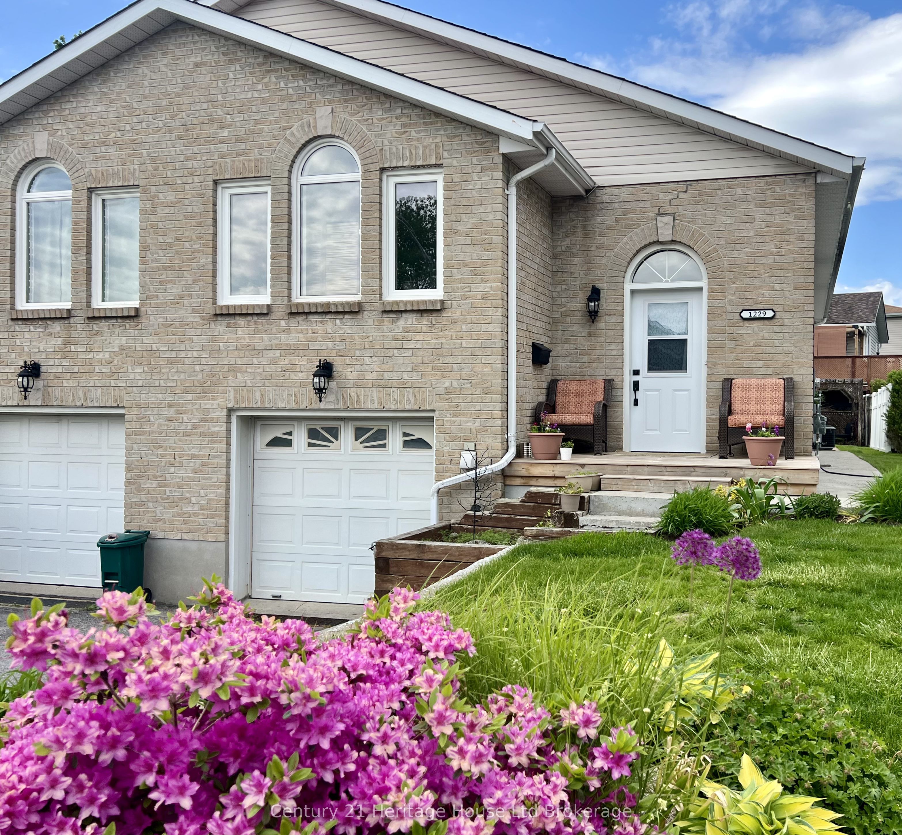 1229 Brackenwood Crescent, Kingston, ON, K7P 2W4