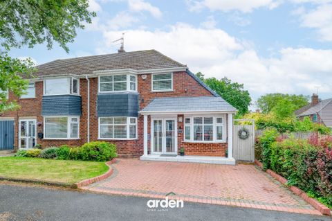 Leasowe Road, Rednal B45