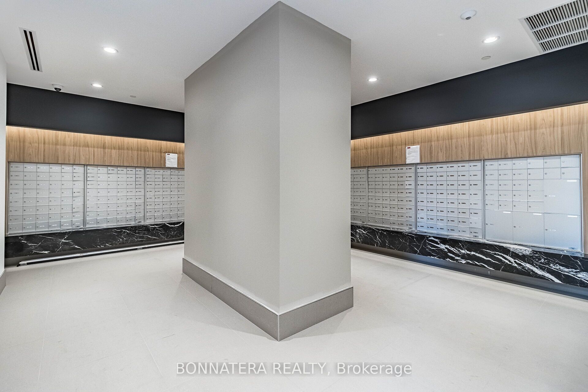 Additional image 4 of 1703-4130 Parkside Village Drive, Mississauga, ON, L5B 0L7