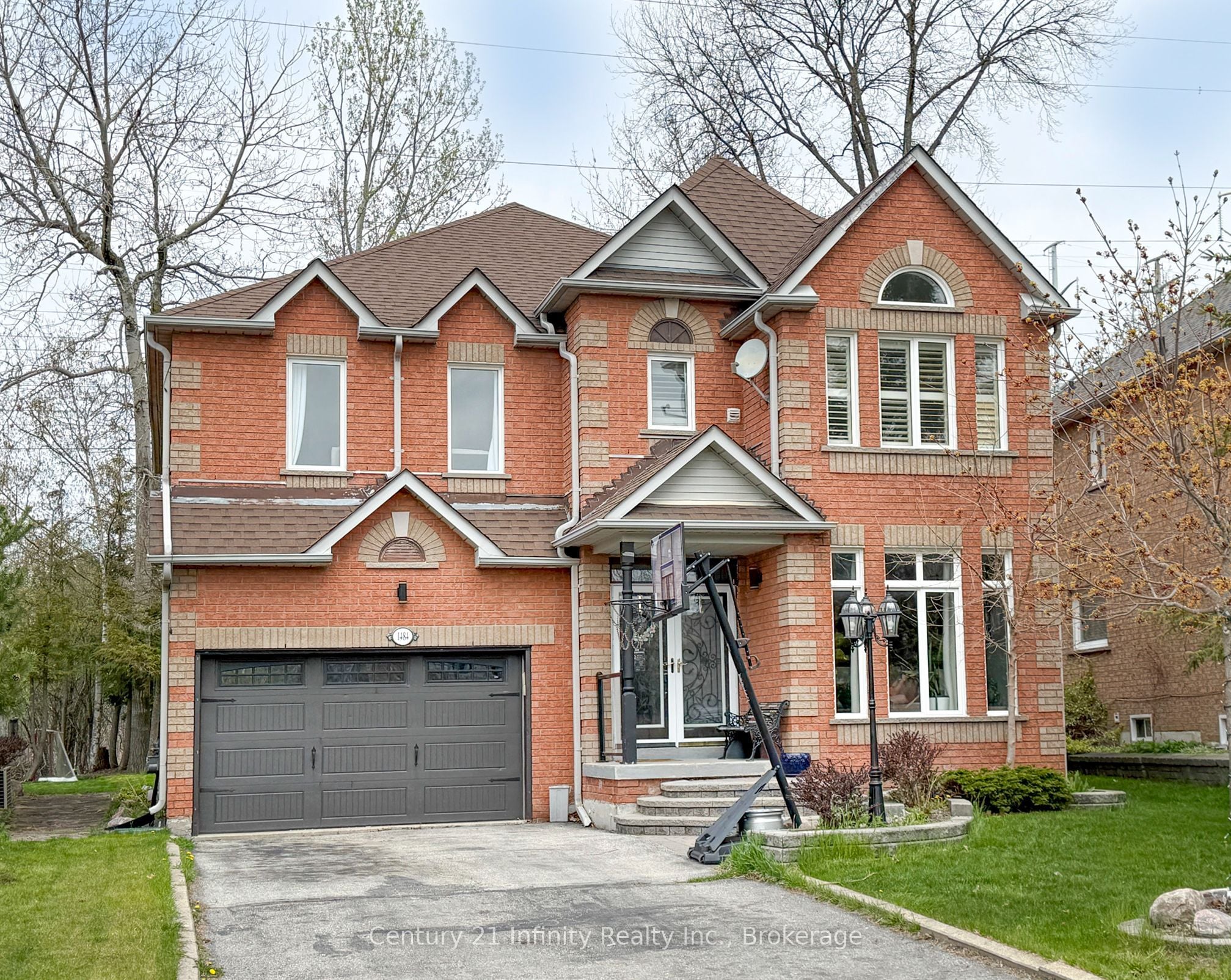 1484 Sandhurst Crescent, Pickering, ON, L1V 6Y7 photo 3