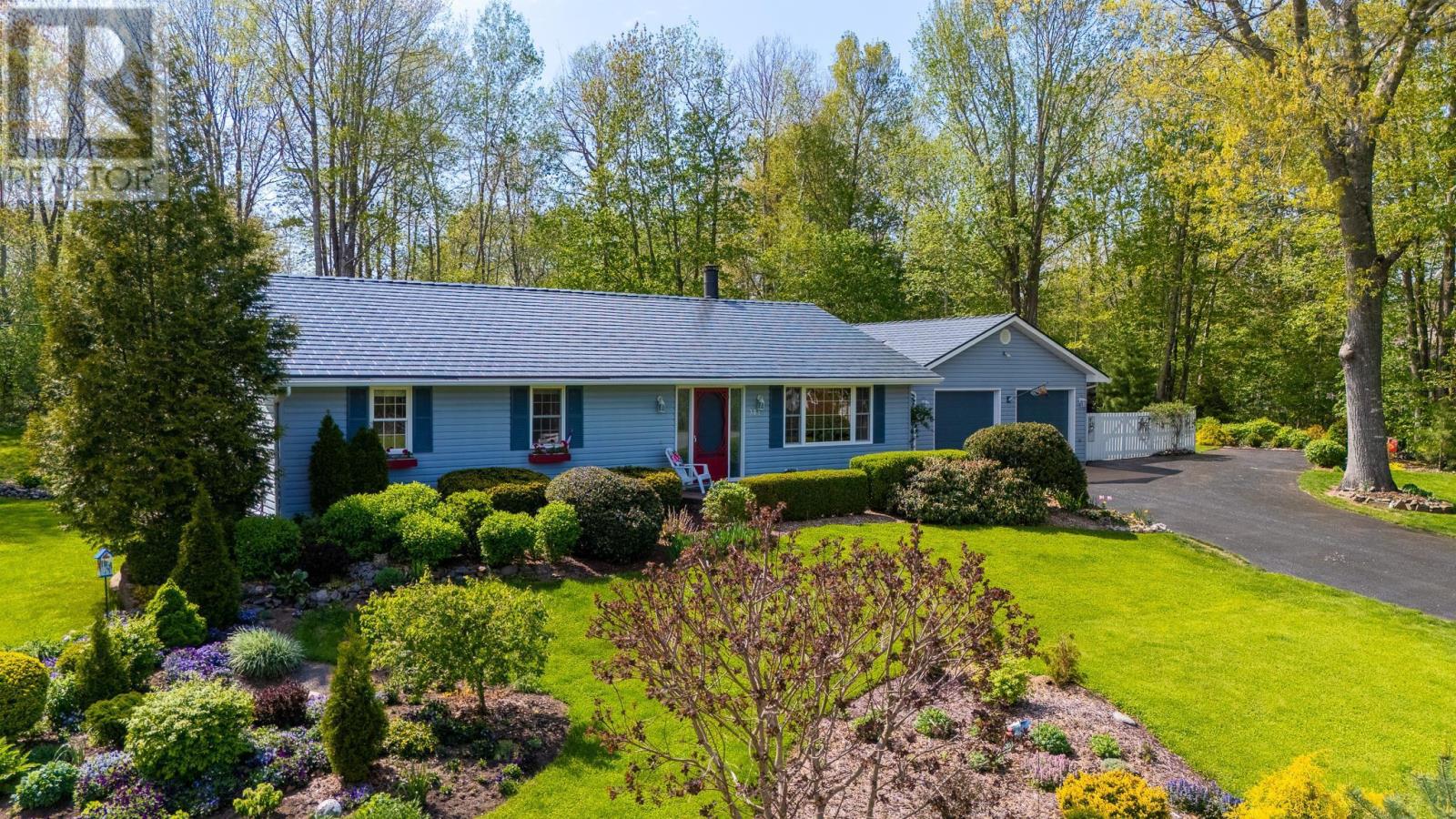 141 Constance Street, Cambridge, NS, B0P1G0 photo 3