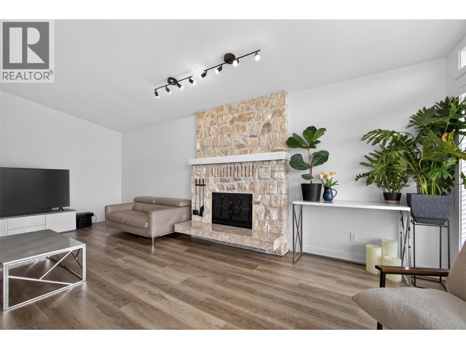 Additional image 4 of 1750 Sonora Drive, Kelowna, BC, V1Y8K7