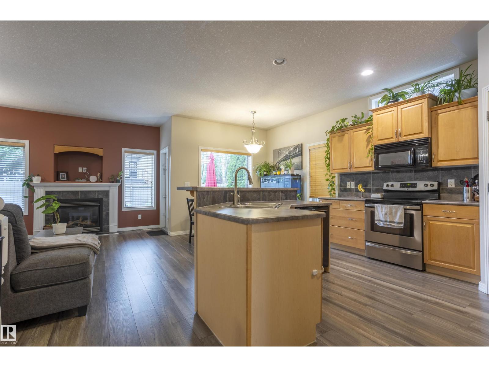 1441 Highwood Boulevard, Devon, AB, T9G2E9 photo 5