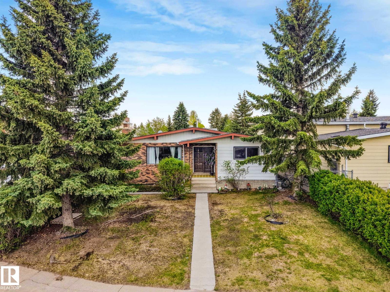 8715 41 Avenue NW, Edmonton, AB, T6K1G8 photo 4
