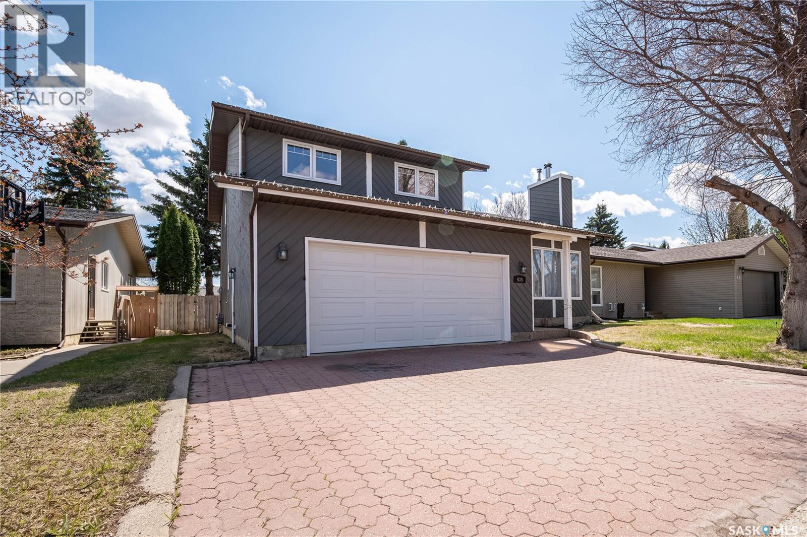 435 Christopher Road, Saskatoon, SK, S7J3S1 photo 2