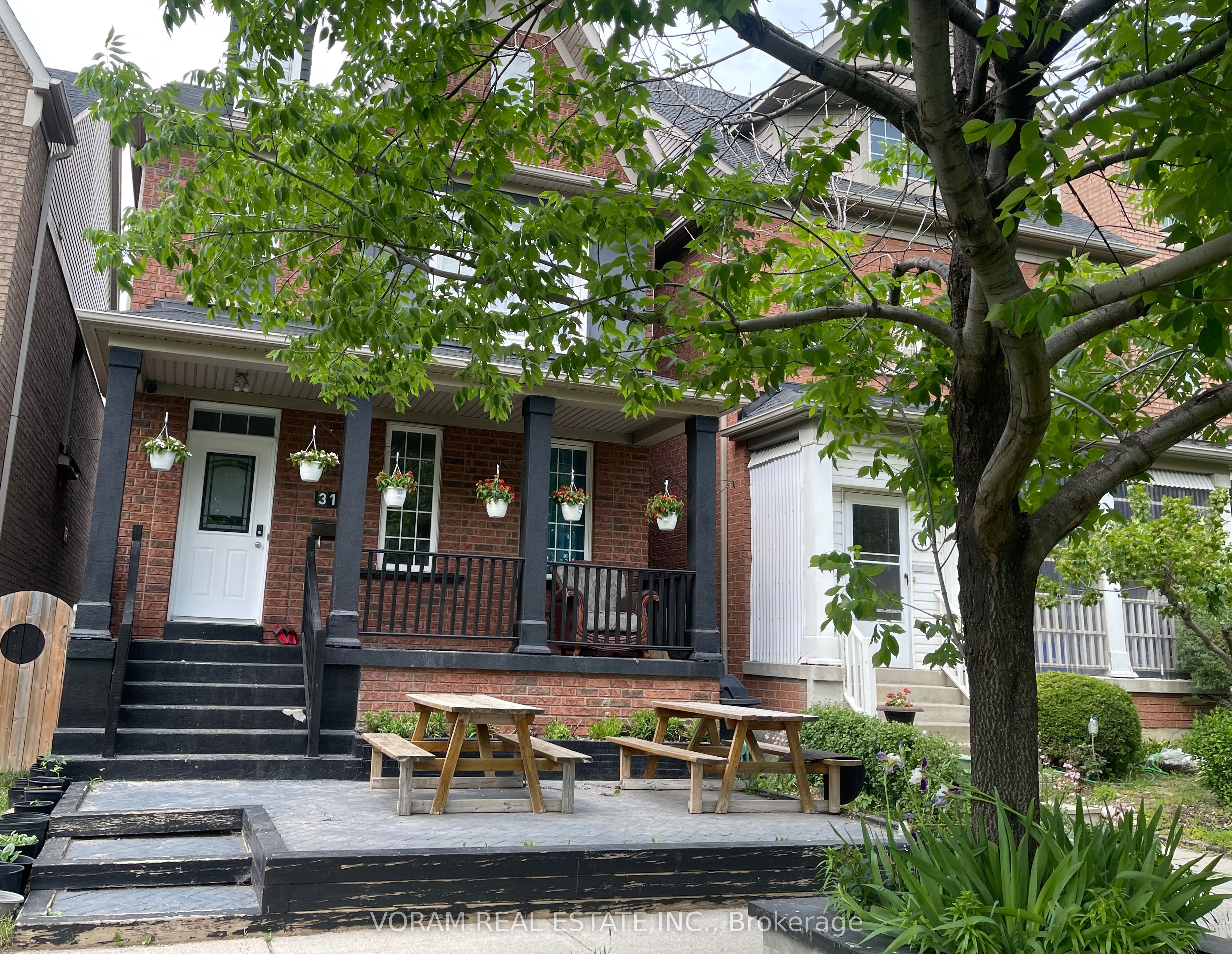 313 Murray Ross Parkway, Toronto, ON, M3J 3N8