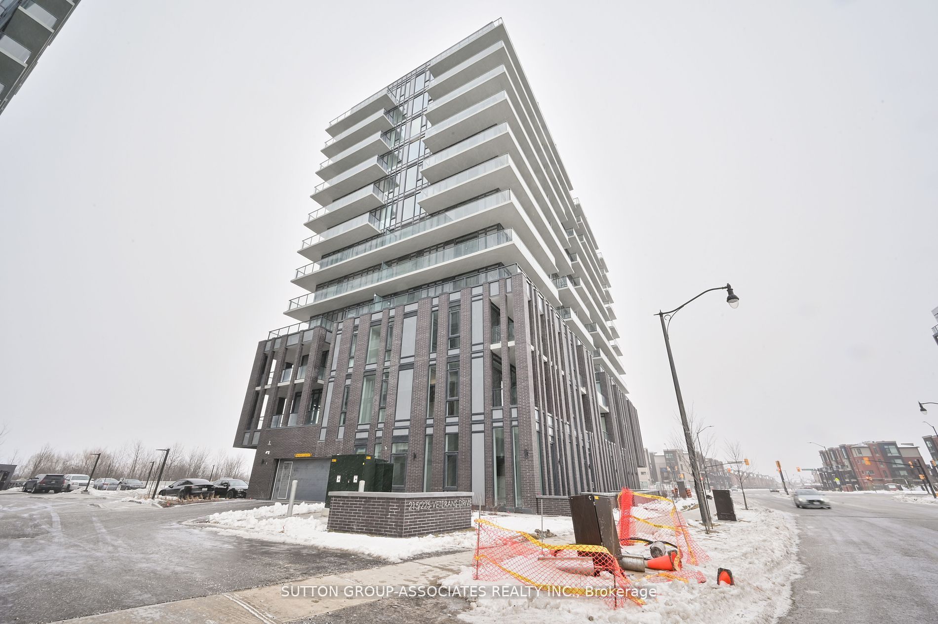 1010-215 Veterans Drive, Brampton, ON, L7A 0B6