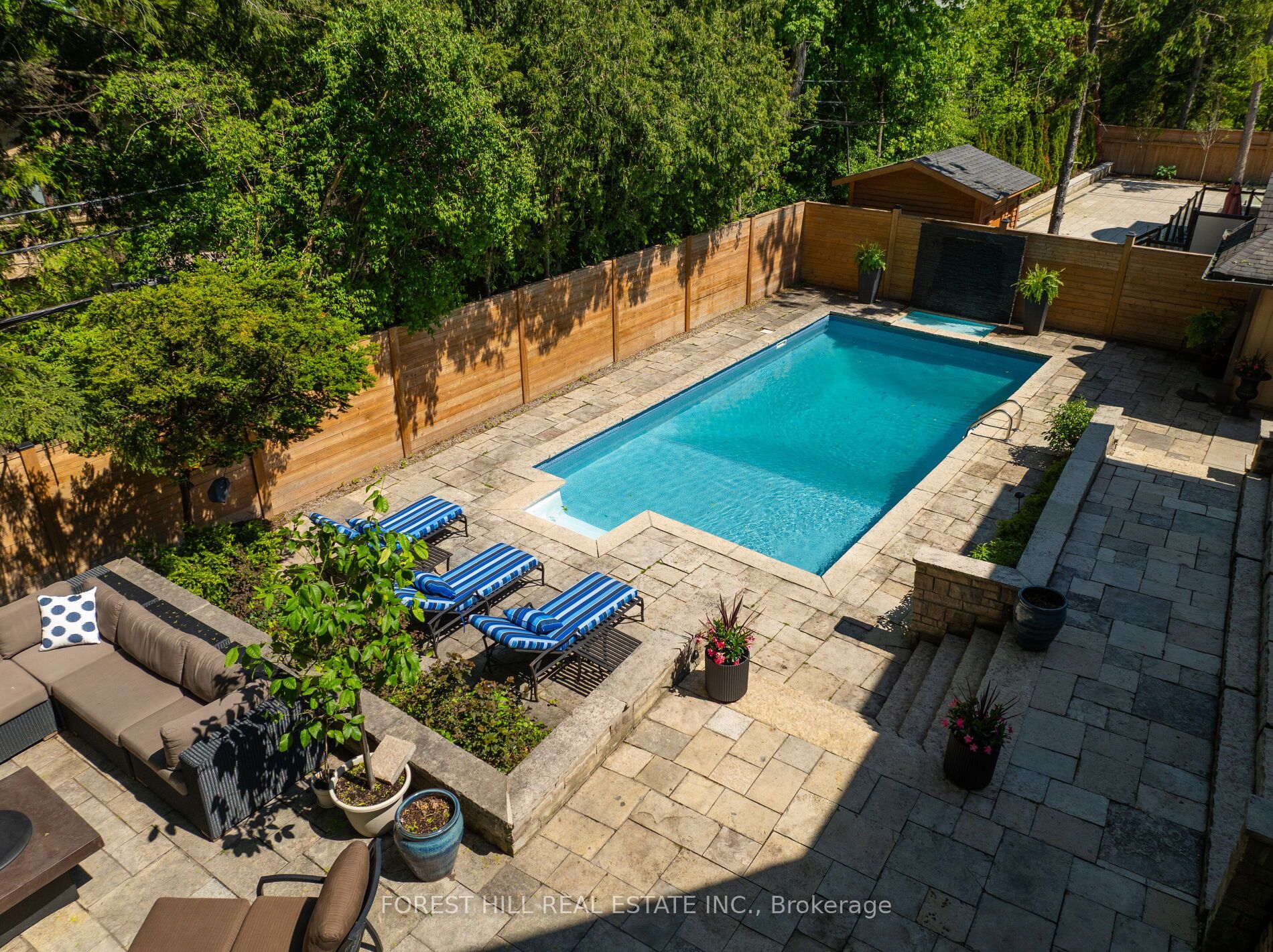 14 Denewood Crescent, Toronto, ON, M3B 1M5 photo 5