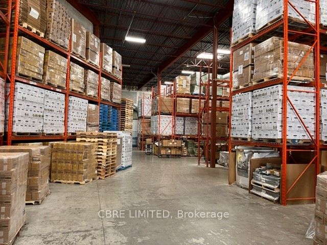 Unit 2-25 Sims Crescent, Richmond Hill, ON, L4B 2P1 photo 3