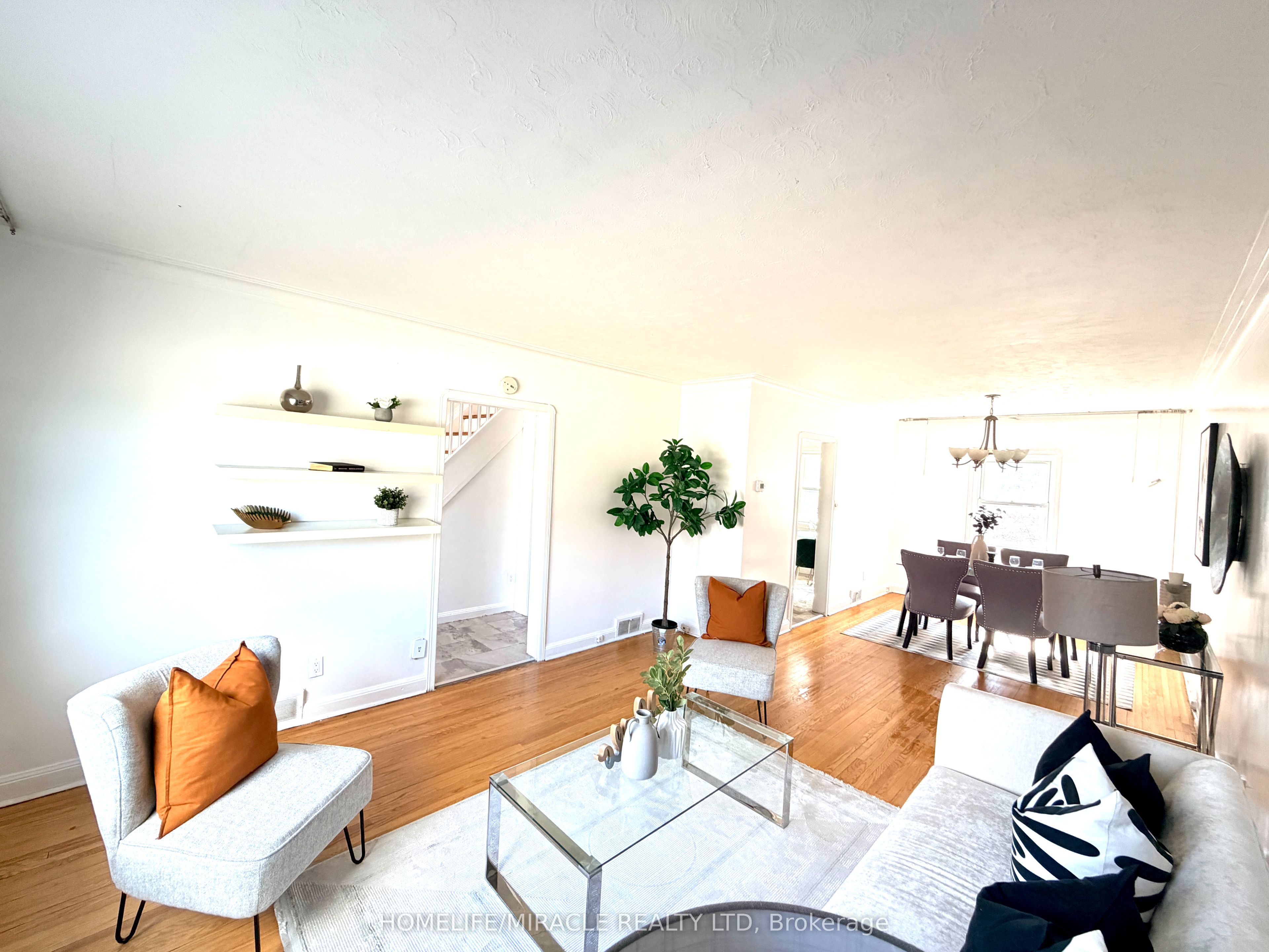 12 Roselm Road, Toronto, ON, M1R 3Y6 photo 3