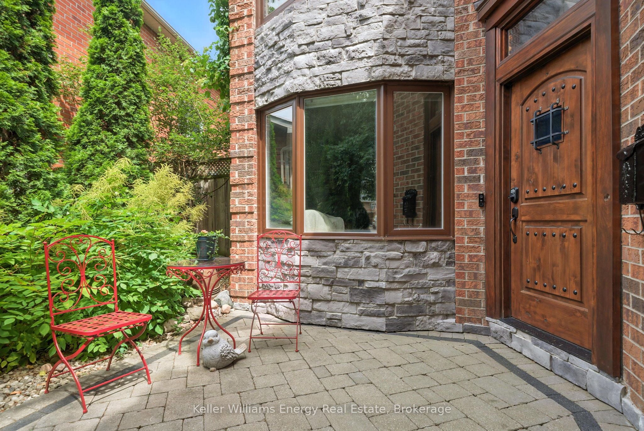 Additional image 2 of 1238 Fieldstone Circle, Pickering, ON, L1X 1B4