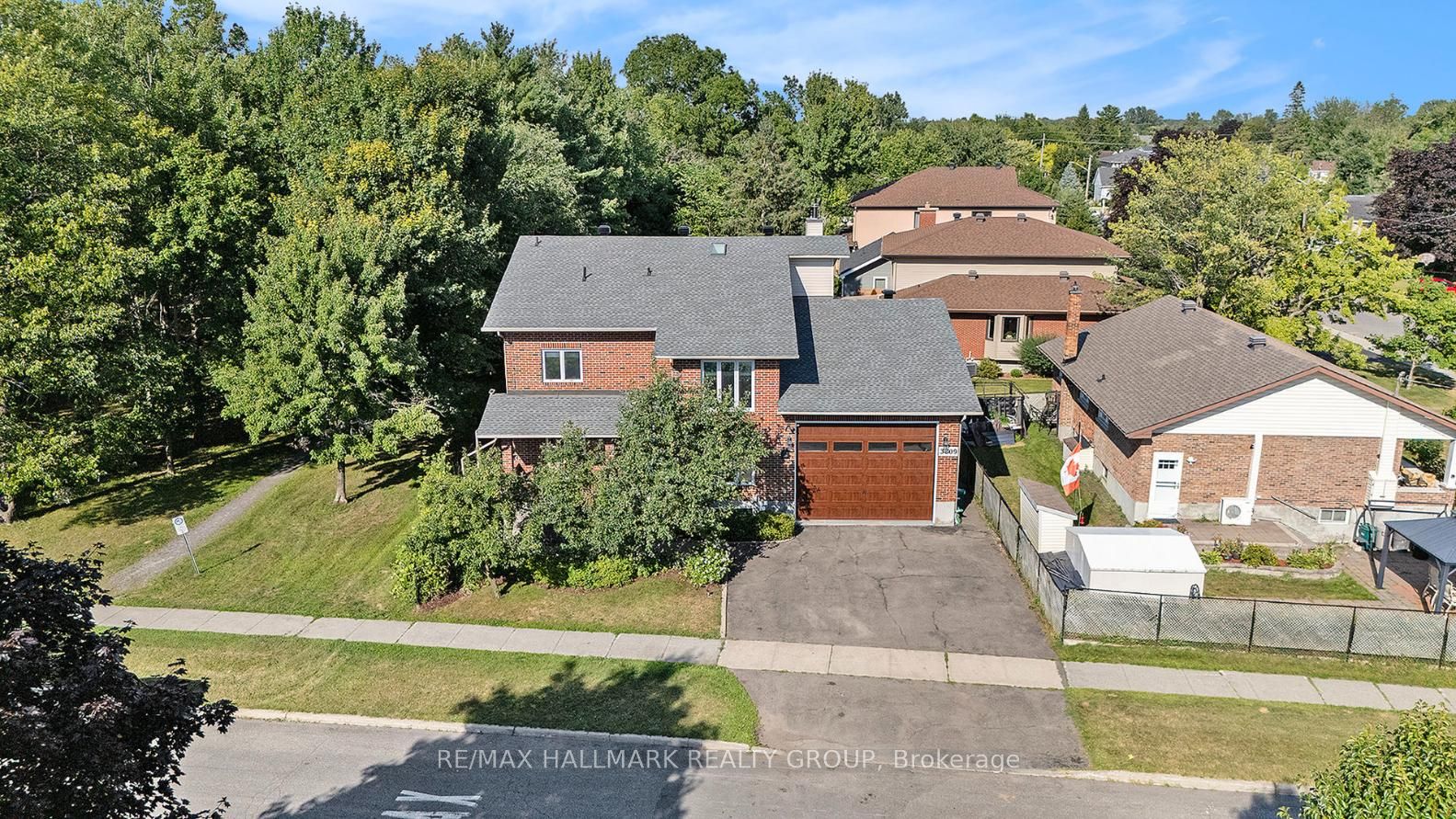 Additional image 2 of 3809 Alderwood Street, Ottawa, ON, K1T 3R3