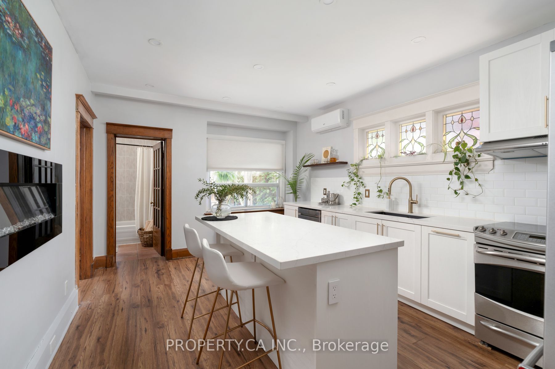 Additional image 5 of 9 Fairview Avenue, Toronto, ON, M6P 3A2