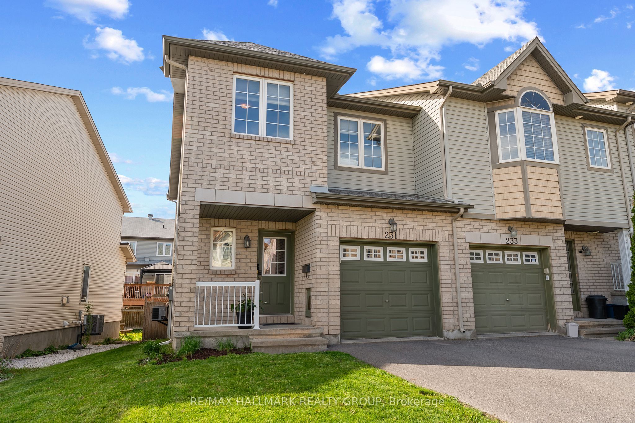231 Rolling Meadow Crescent, Ottawa, ON, K1W 0A8