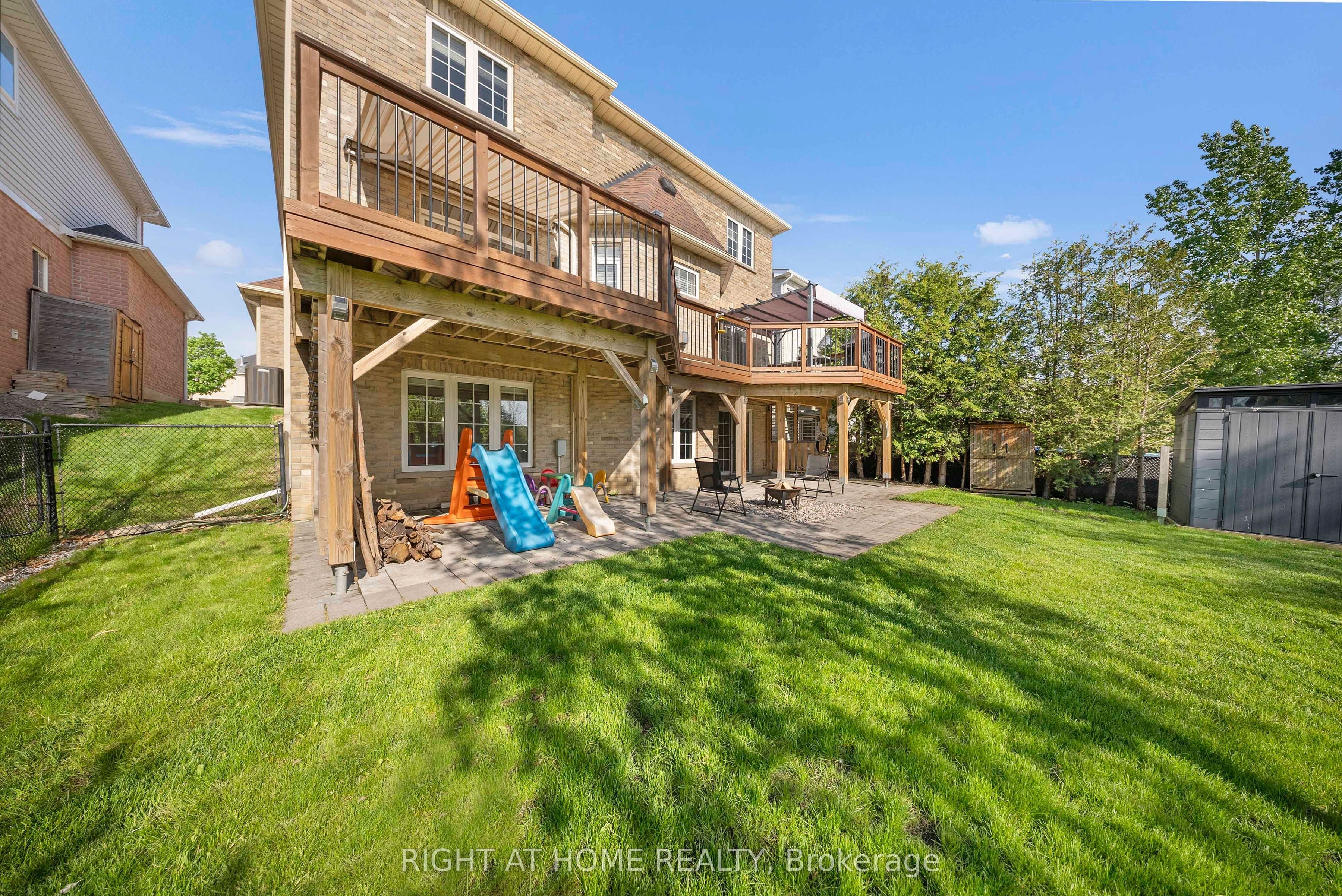 Additional image 4 of 1048 Mcquay Boulevard, Whitby, ON, L1P 1R8