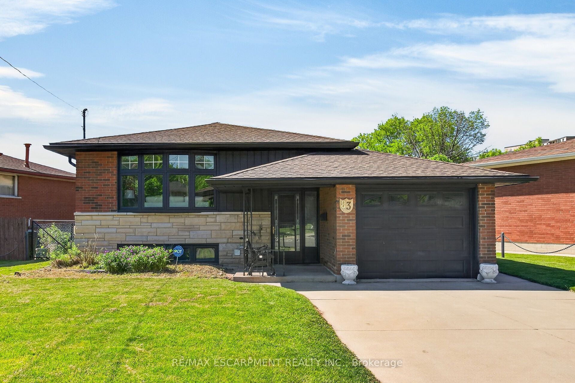 83 Riverdale Drive, Hamilton, ON, L8E 1K2
