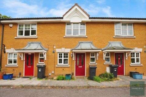 Heathside Close, Ilford IG2