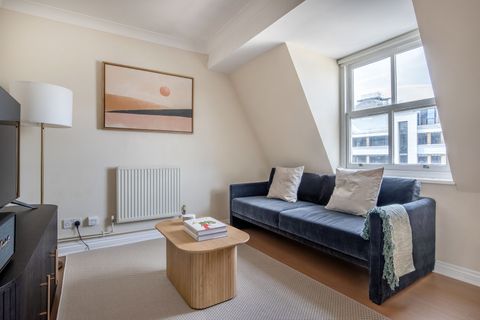 Farringdon EC1R