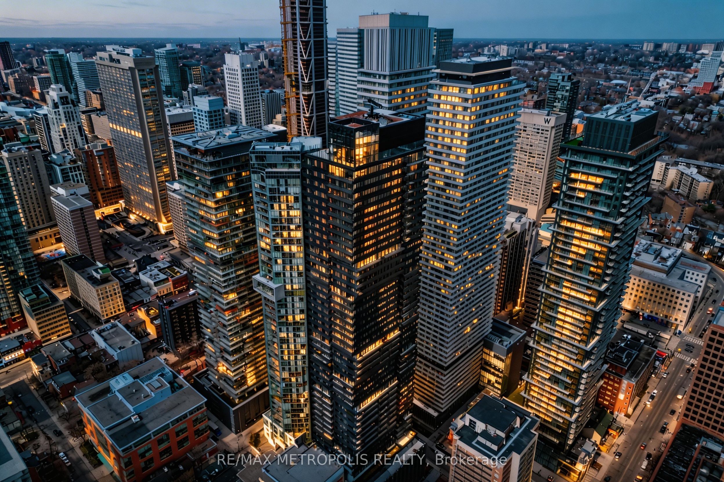 1203-55 Charles Street E, Toronto, ON, M4Y 0J1 photo 2