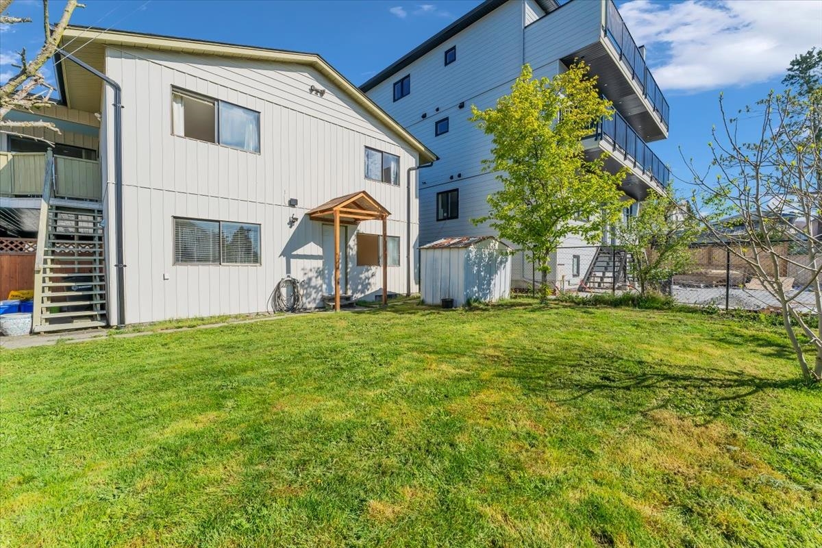 7266 17th Avenue, Burnaby, BC, V3N 1K9 photo 2