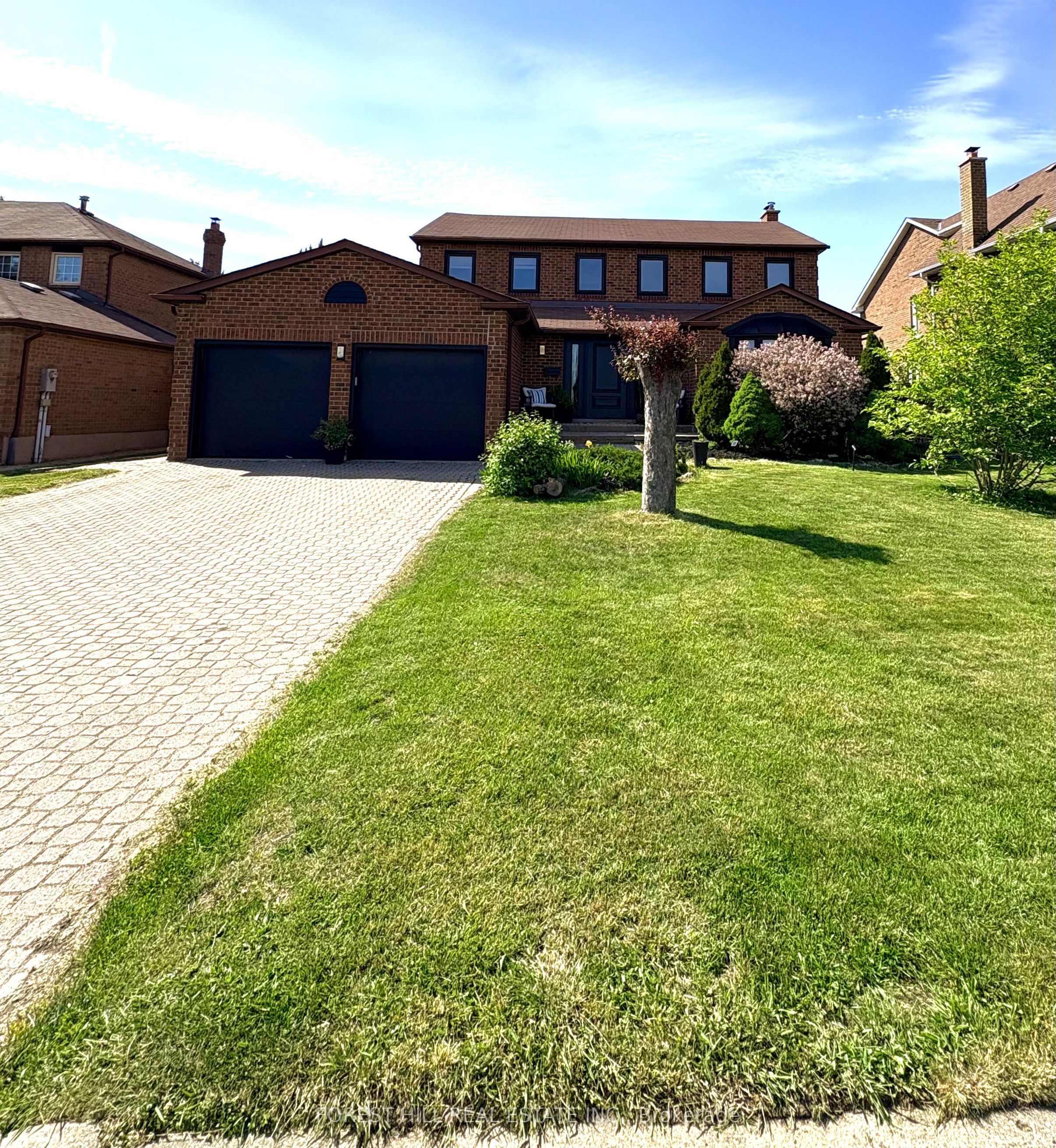 24 Lindhurst Street, Brampton, ON, L6S 4C2