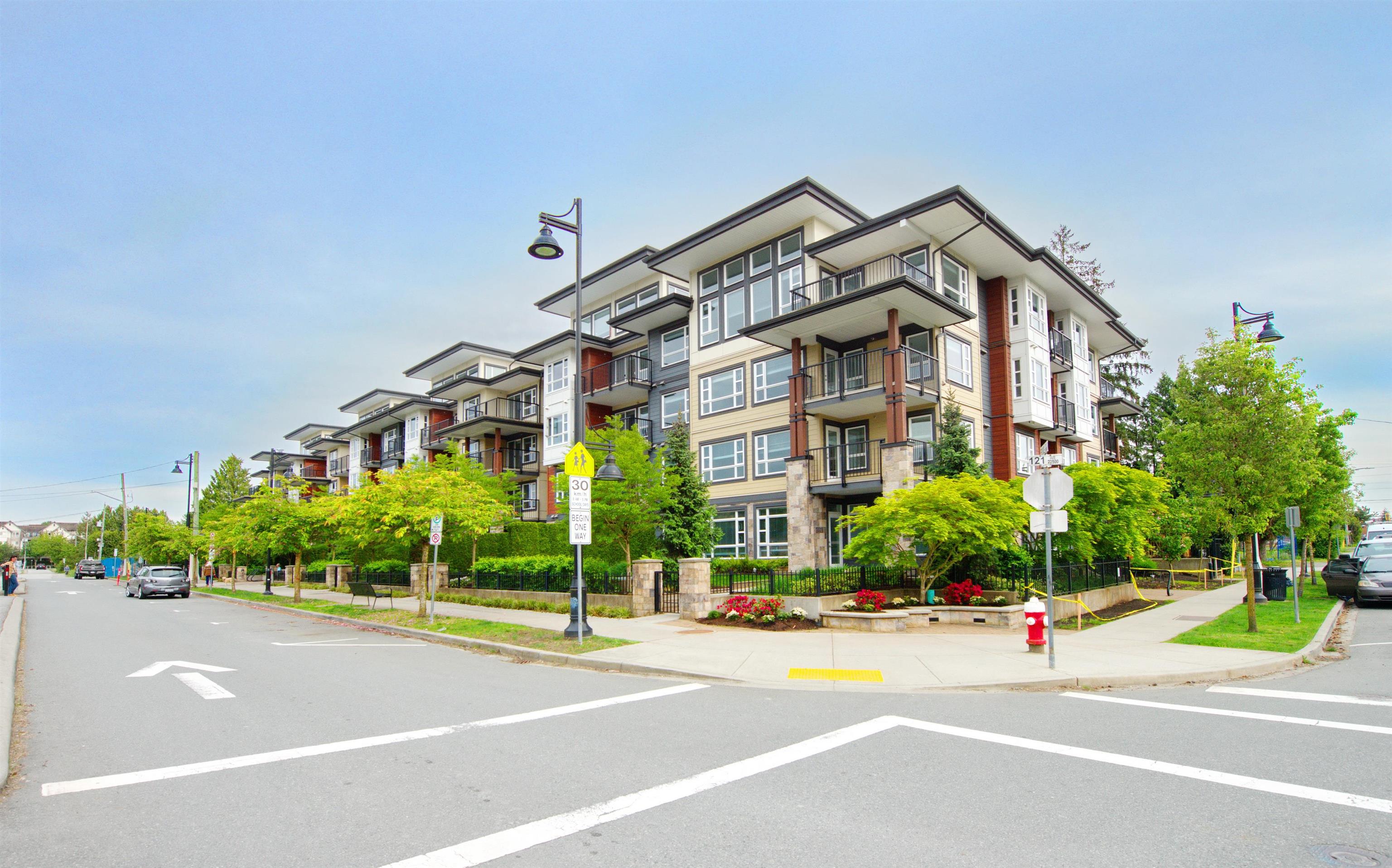 203-22562 121 Avenue, Maple Ridge, BC, V2X 3Y8