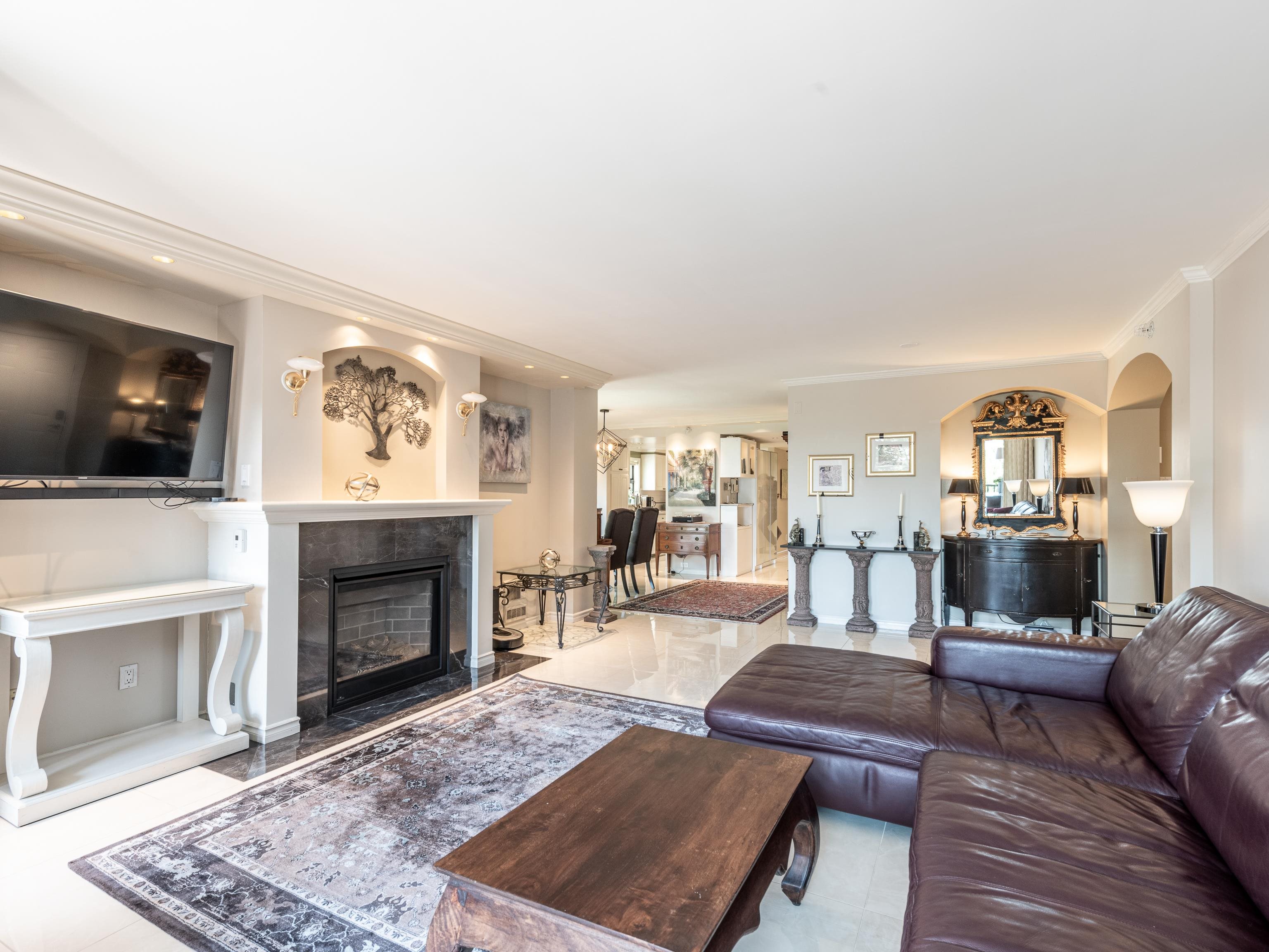 302-1520 Harwood Street, Vancouver, BC, V6G 1X9 photo 3