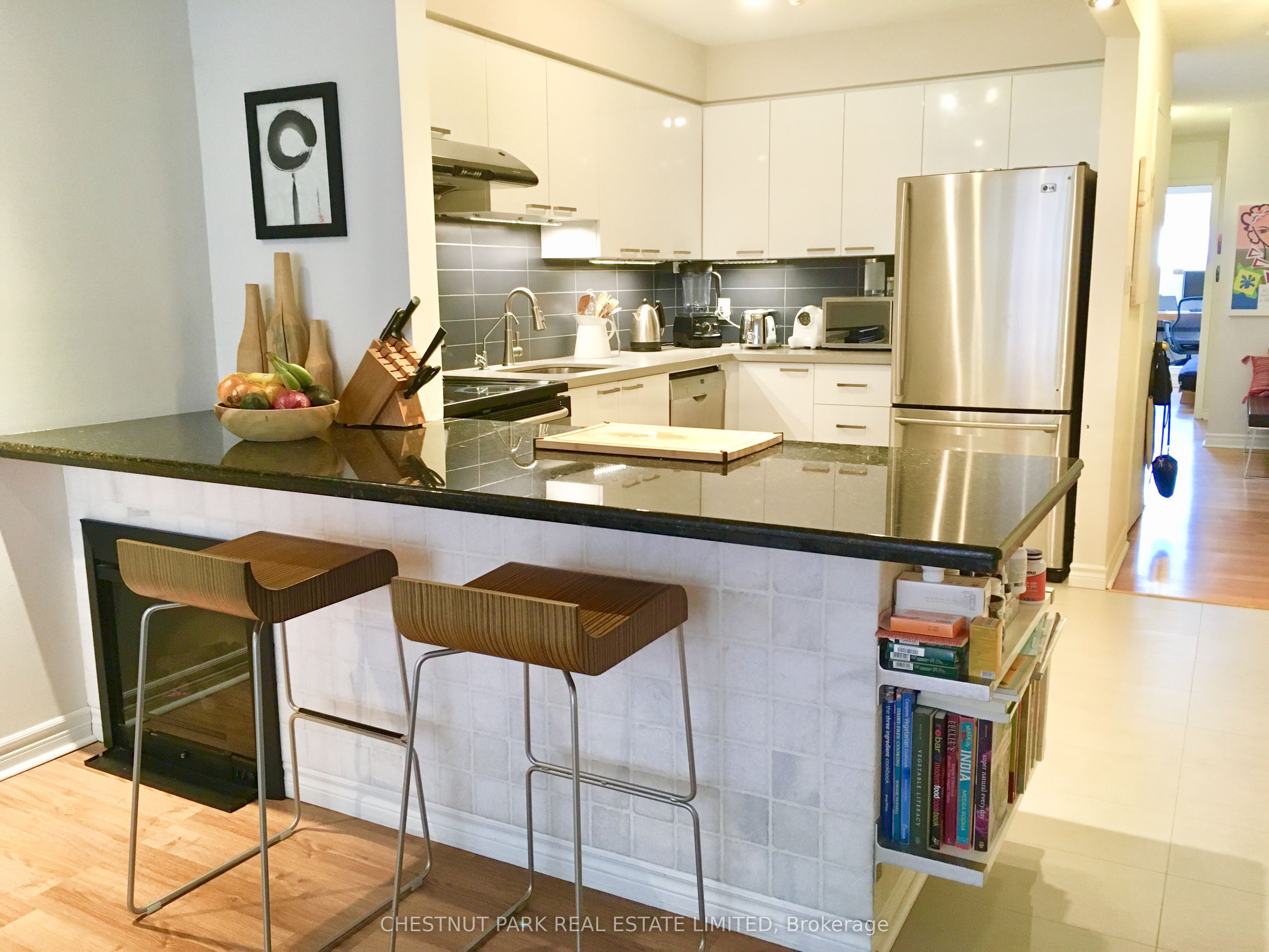 1849 Davenport Road, Toronto, ON, M6N 1B8 photo 3