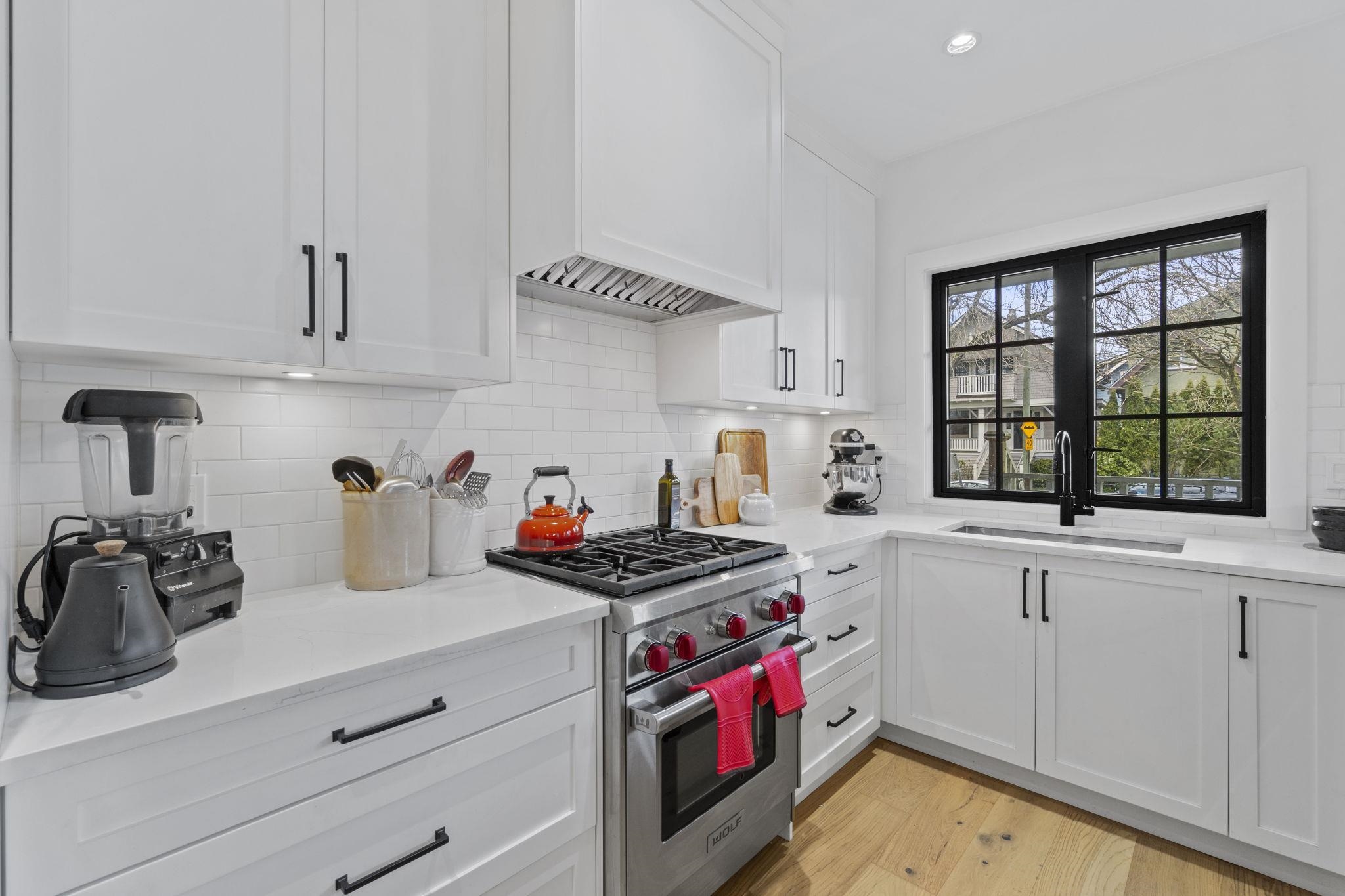 Additional image 5 of 2072 Kitchener Street, Vancouver, BC, V5L 2W8