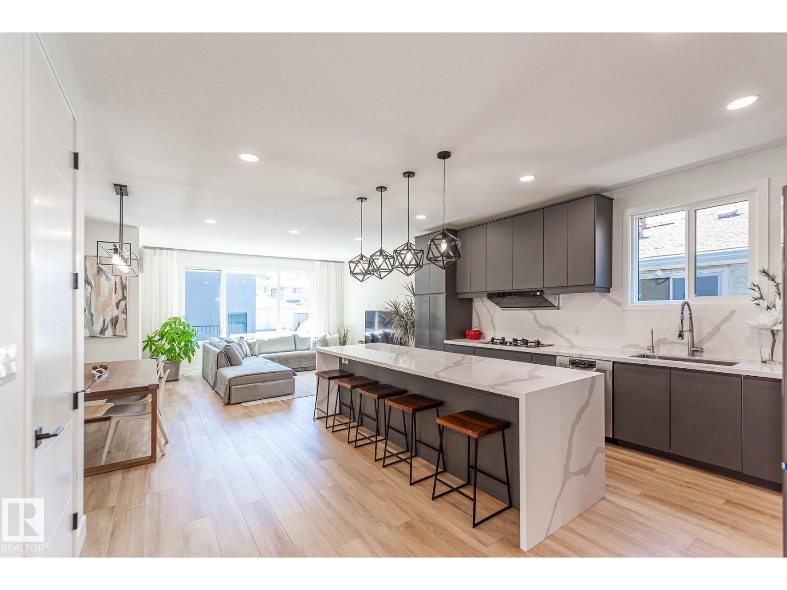 11445 79 Avenue NW, Edmonton, AB, T6G0P5 photo 5