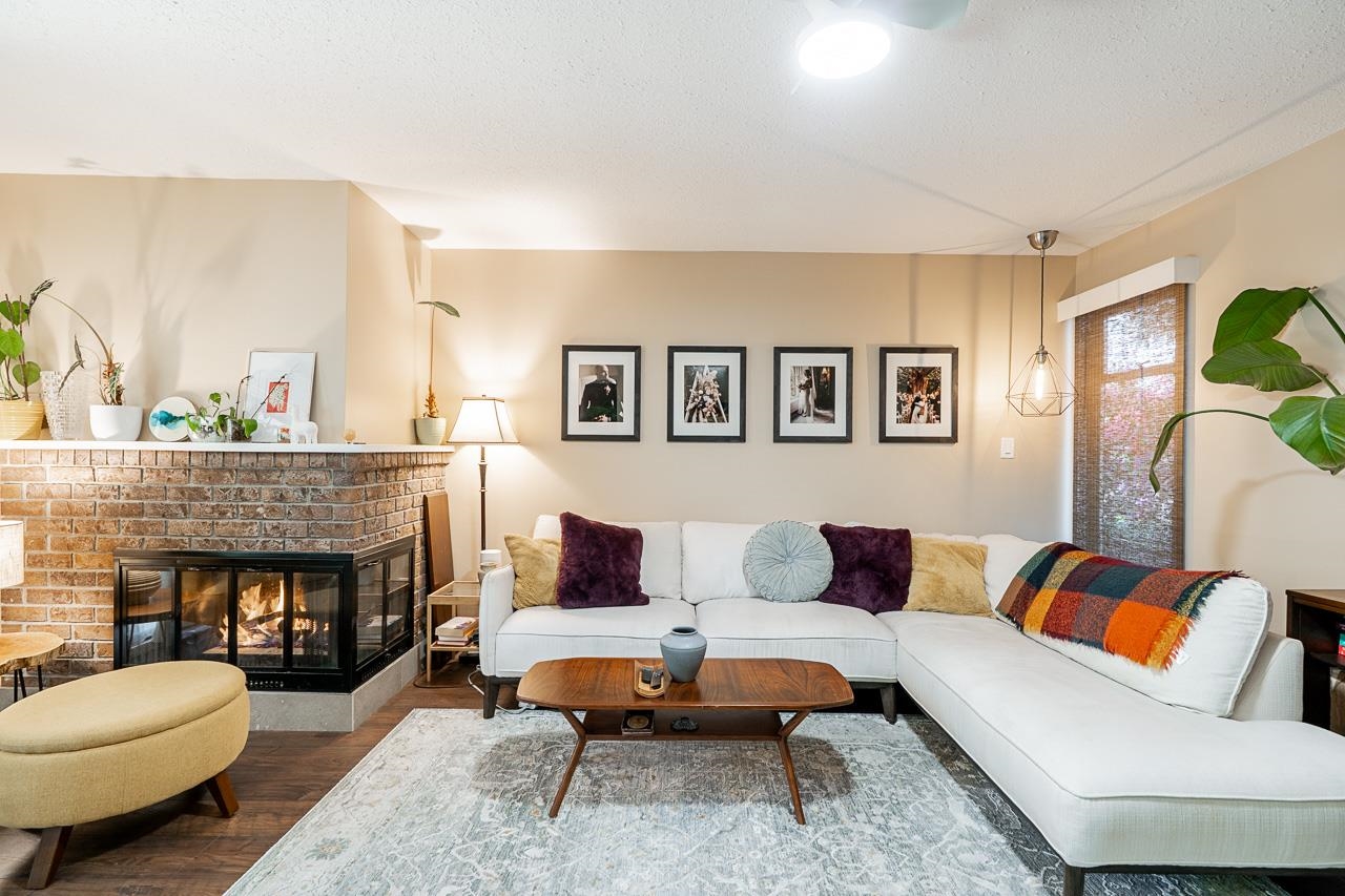 11-3350 Rosemont Drive, Vancouver, BC, V5S 2C9 photo 5