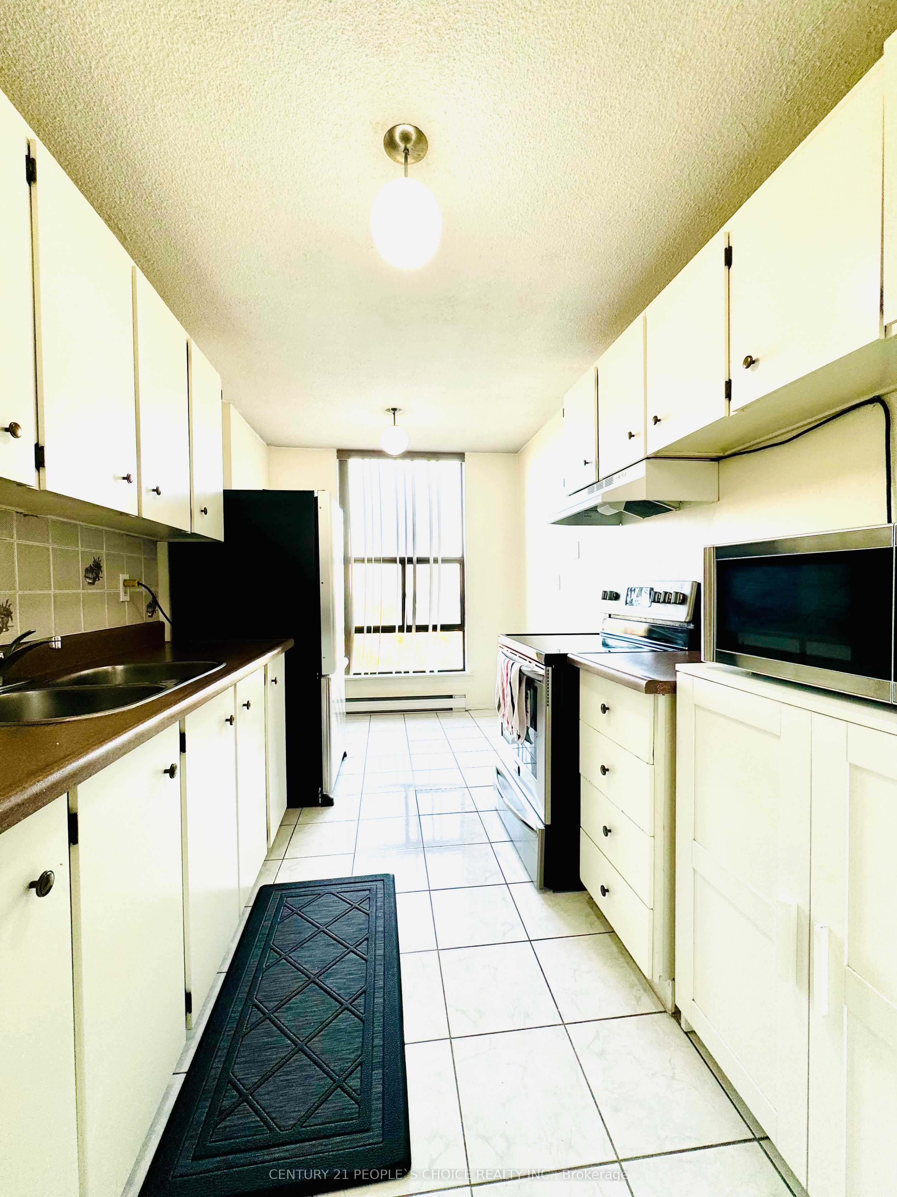 1205-21 Knightsbridge Road, Brampton, ON, L6T 3Y1 photo 3