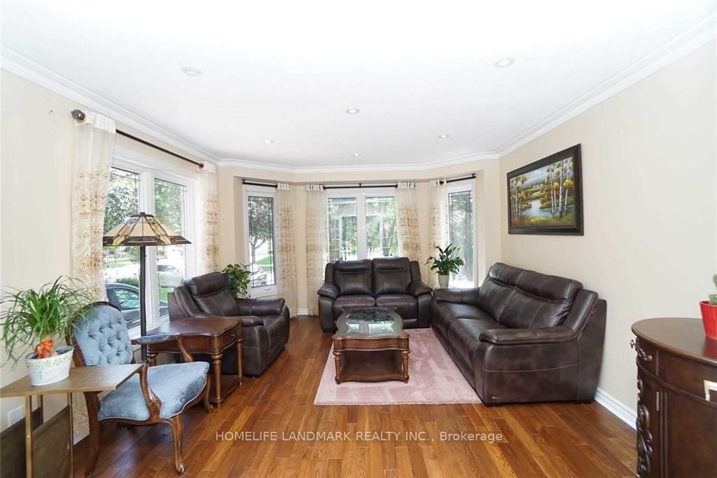 Additional image 5 of 4887 Natkarni Crescent, Mississauga, ON, L5V 1L4