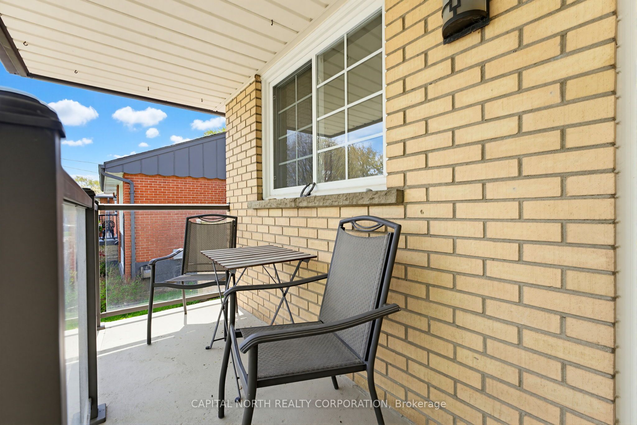1284 Hertel Crescent, Burlington, ON, L7P 2S5 photo 5