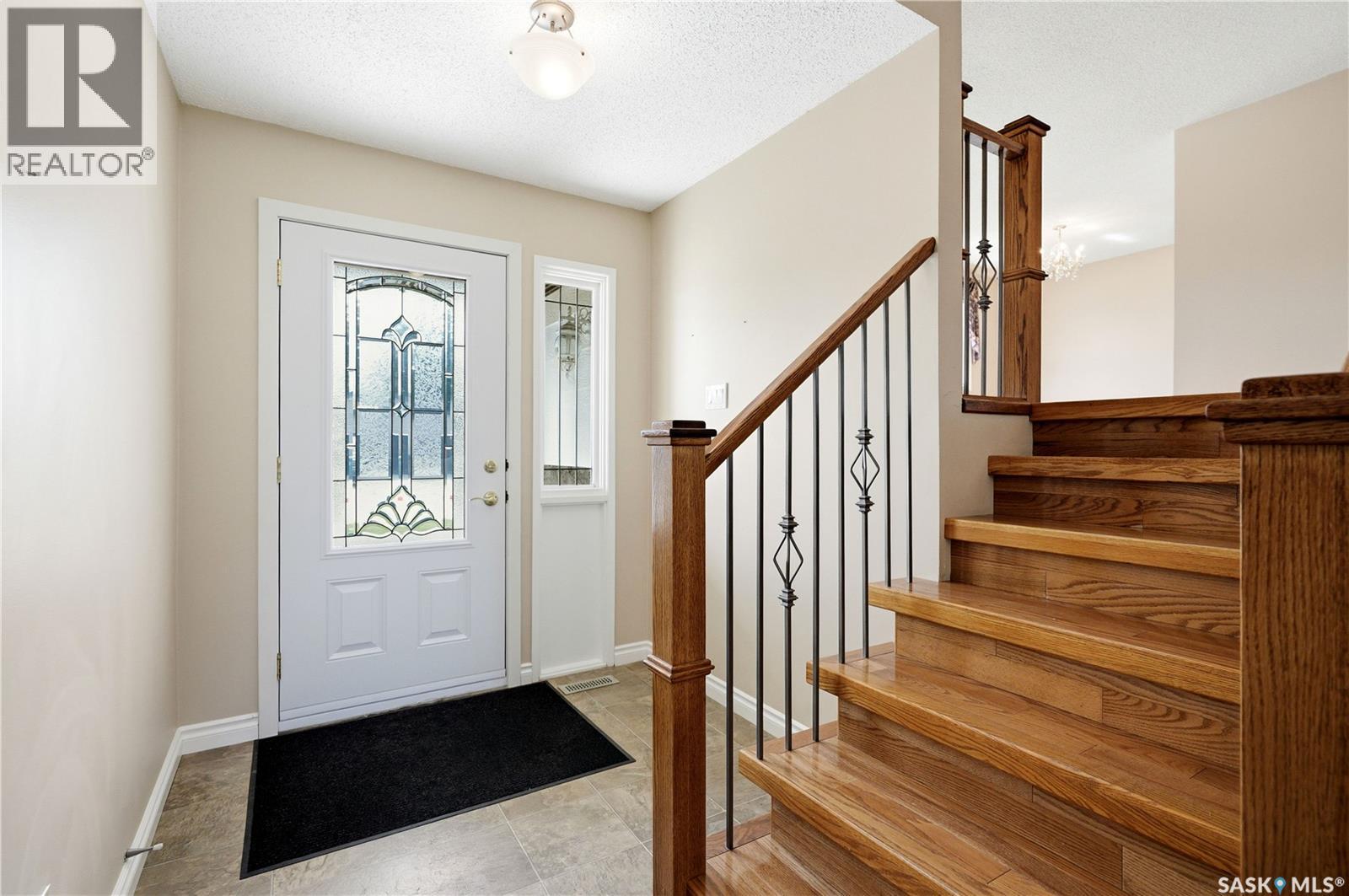 579 Tobin Crescent, Saskatoon, SK, S7K4N9 photo 2